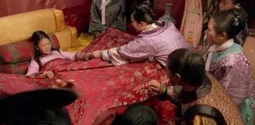 难产牛背上生孩子视频,难产牛背上见证生命奇迹