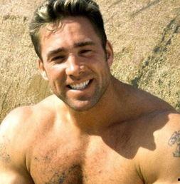 日本壮熊视频,揭秘日本壮熊视频背后的故事