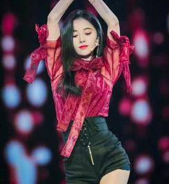 金金和刘姝彤跳舞视频,浪漫瞬间引网友热议